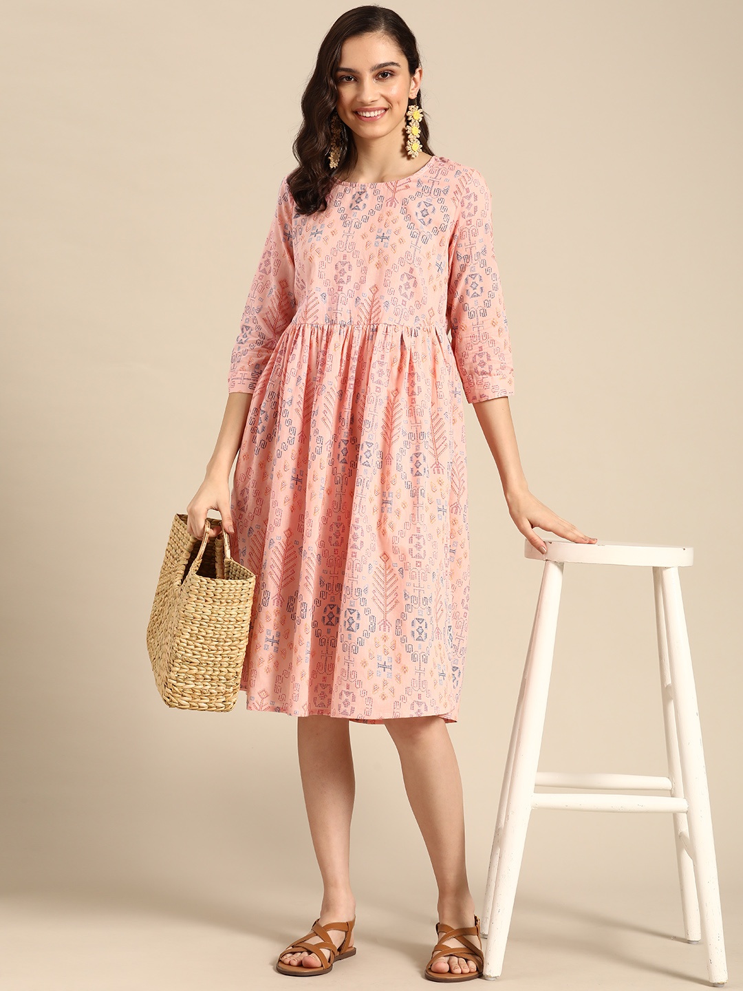 

Sangria Pink & Blue Ethnic Motifs Print Cotton Midi Fit & Flare Dress