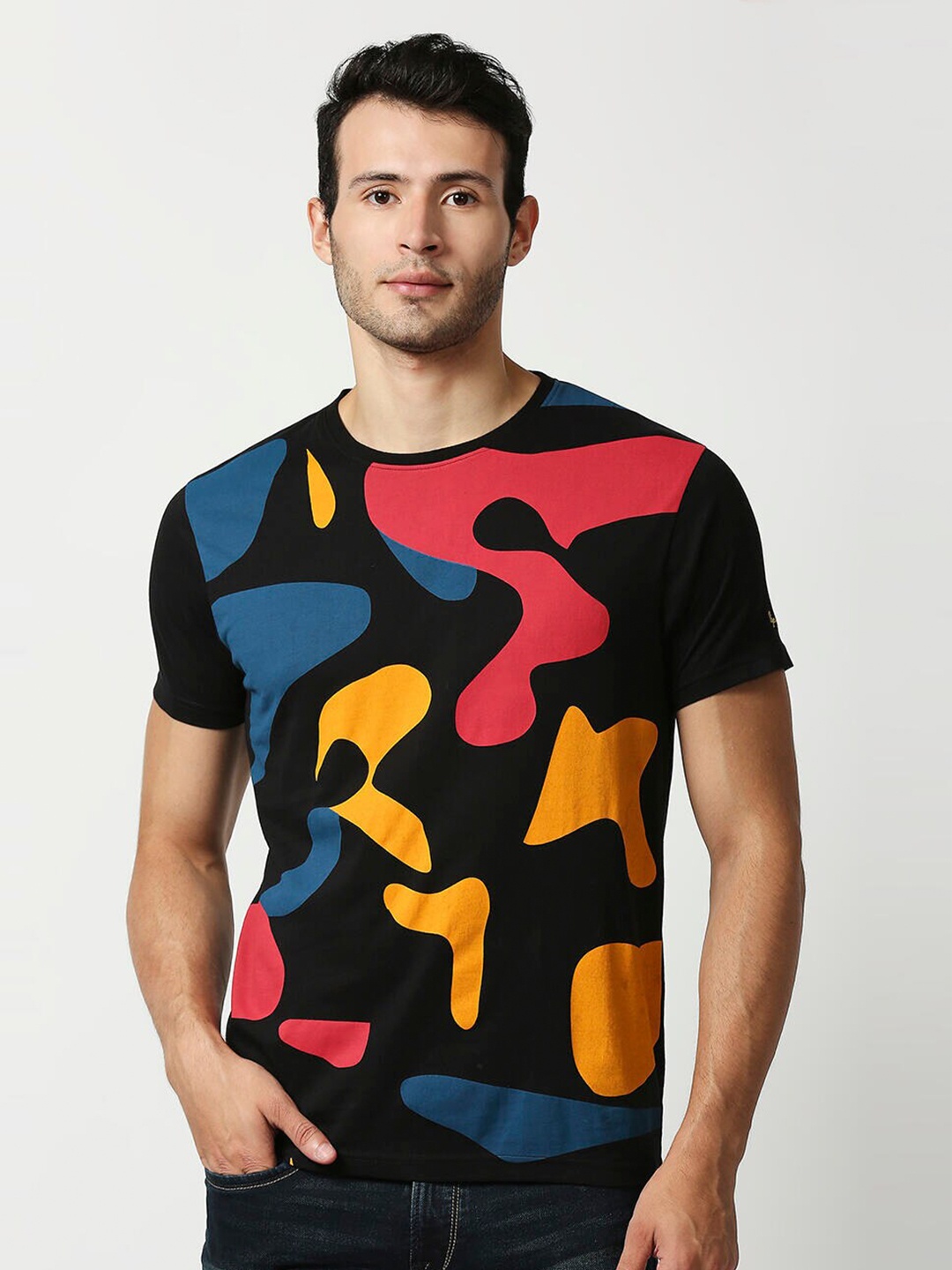 

Pepe Jeans Men Black Printed T-shirt