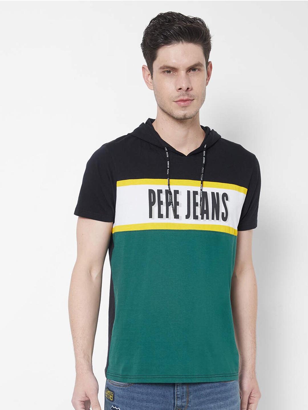 

Pepe Jeans Men Black & Green Colourblocked T-shirt