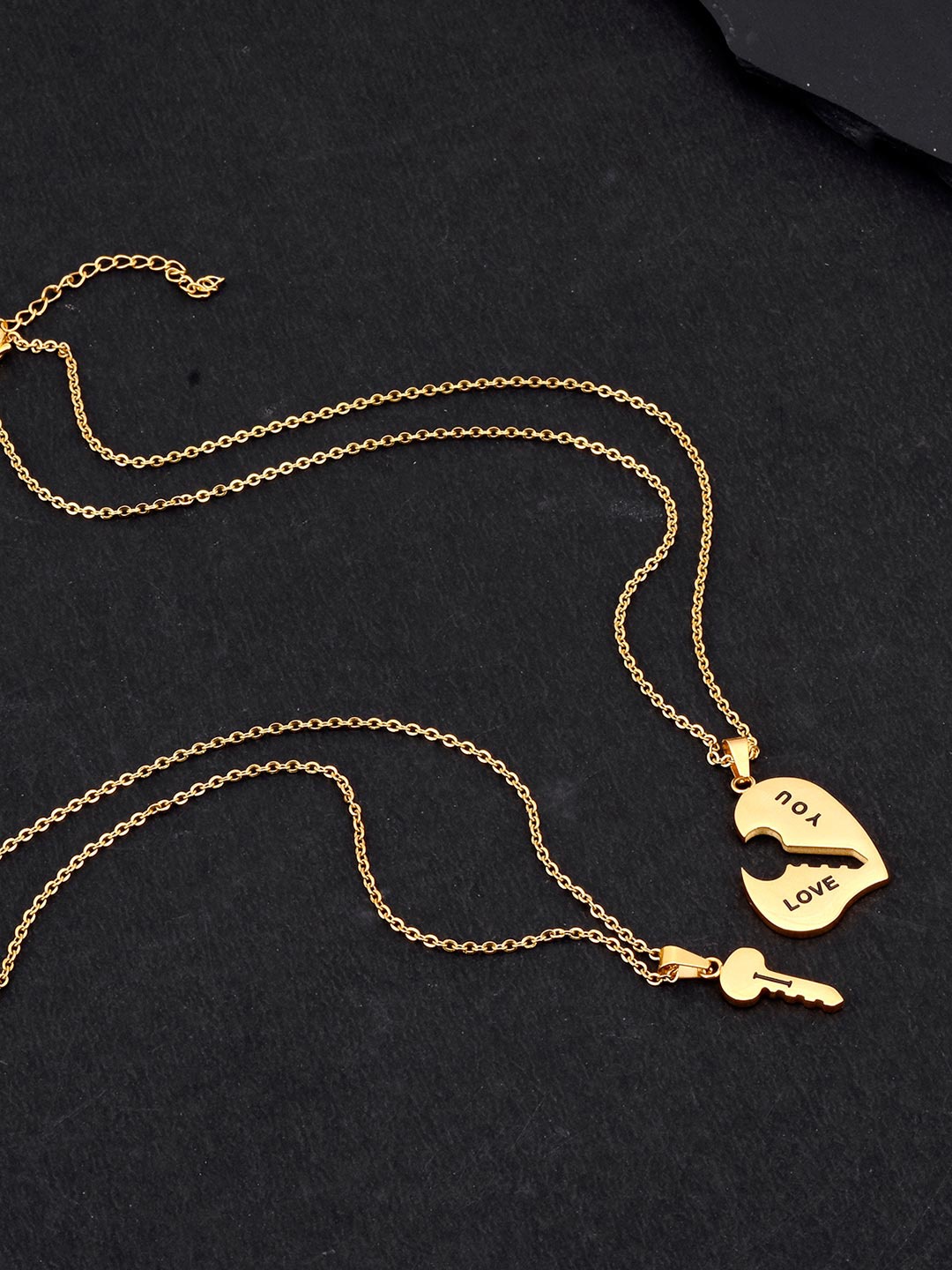 

Tistabene Gold-Plated & S-Charm Heart & Key Pendent With chain