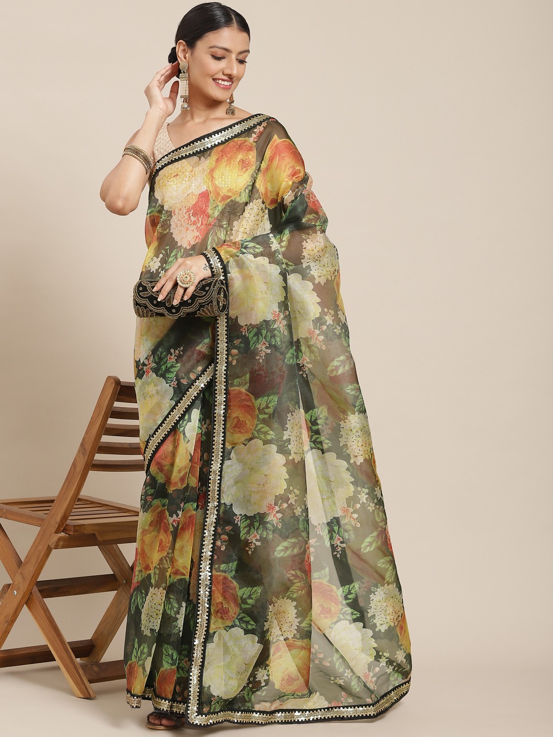 

Tikhi Imli Women Green & Beige Floral Organza Saree