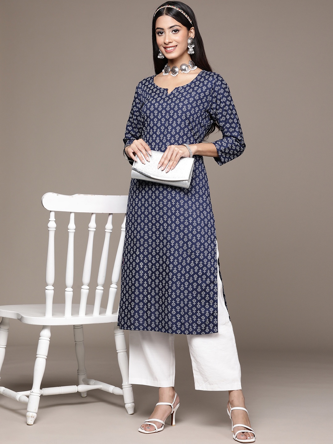 

ZIYAA Women Navy Blue & White Ethnic Motifs Printed Pure Cotton Kurta