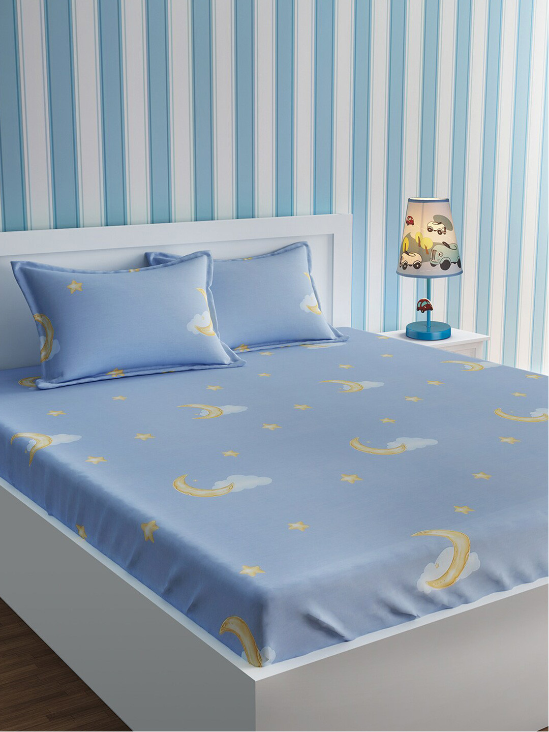 

URBAN DREAM Grey & Yellow 210 TC Queen Bedsheet with 2 Pillow Covers