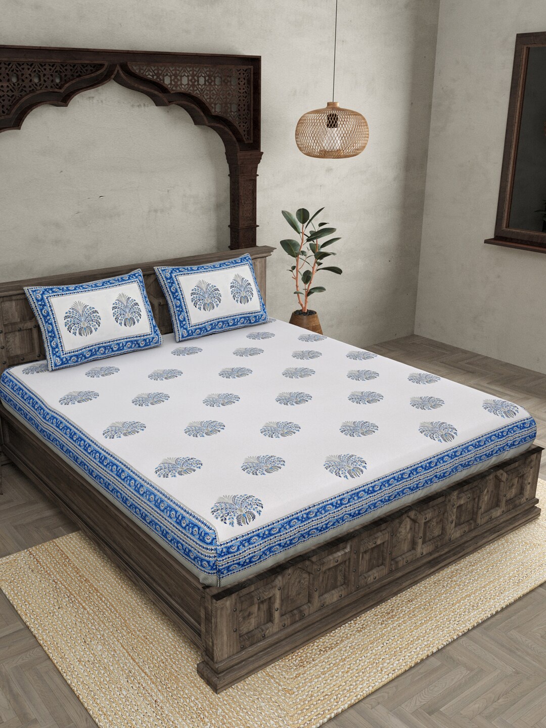 

JAIPUR FABRIC Blue & White Floral Queen Bedsheet with 2 Pillow Covers