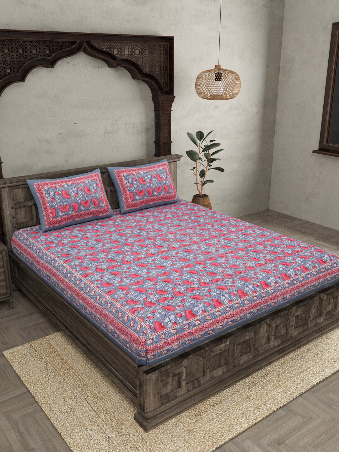 

JAIPUR FABRIC Grey And Pink 240 TC Floral Print Cotton Queen Bedsheet With 2 Pillow Covers