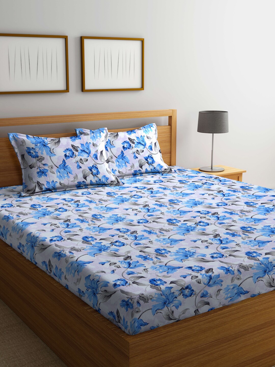 

BOMBAY DYEING White & Blue Floral 120 TC King Bedsheet with 2 Pillow Covers