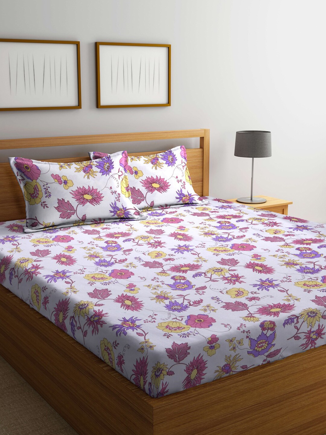 

BOMBAY DYEING White & Pink Floral 120 TC Queen Cotton Bedsheet with 2 Pillow Covers