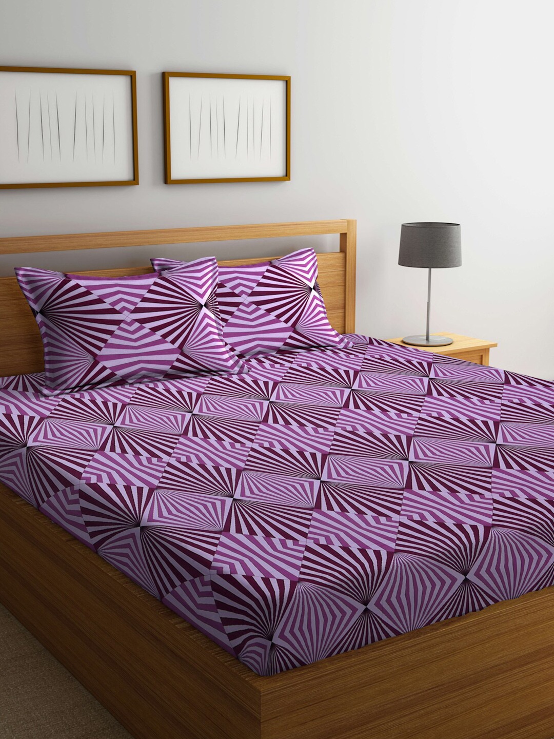 

BOMBAY DYEING Purple & White Cotton Geometric 120 TC King Bedsheet with 2 Pillow Covers
