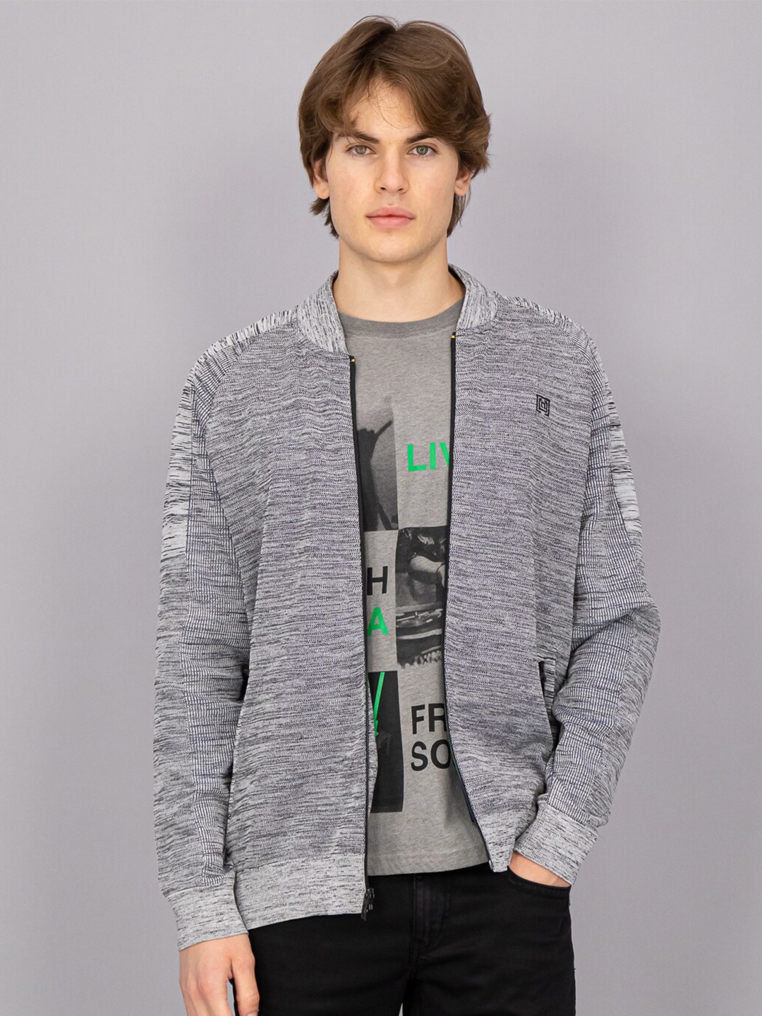 

FREESOUL Men Grey & White Solid Pullover