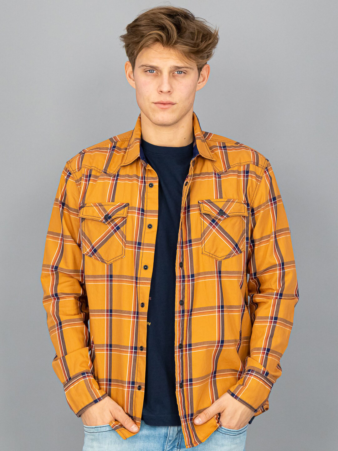 

FREESOUL Men Orange Slim Fit Tartan Checks Checked Casual Shirt