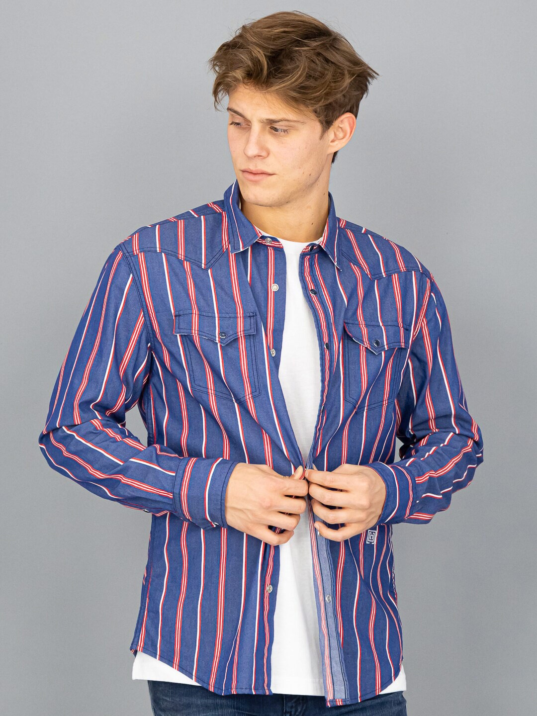 

FREESOUL Men Blue Slim Fit Striped Casual Shirt