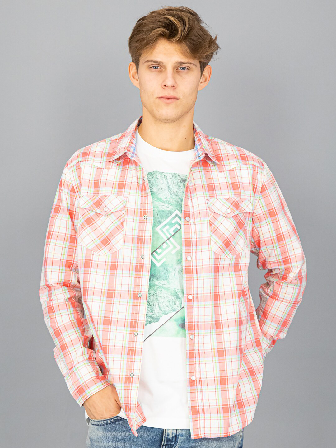 

FREESOUL Men White Tartan Checks Checked Slim Fit Casual Shirt