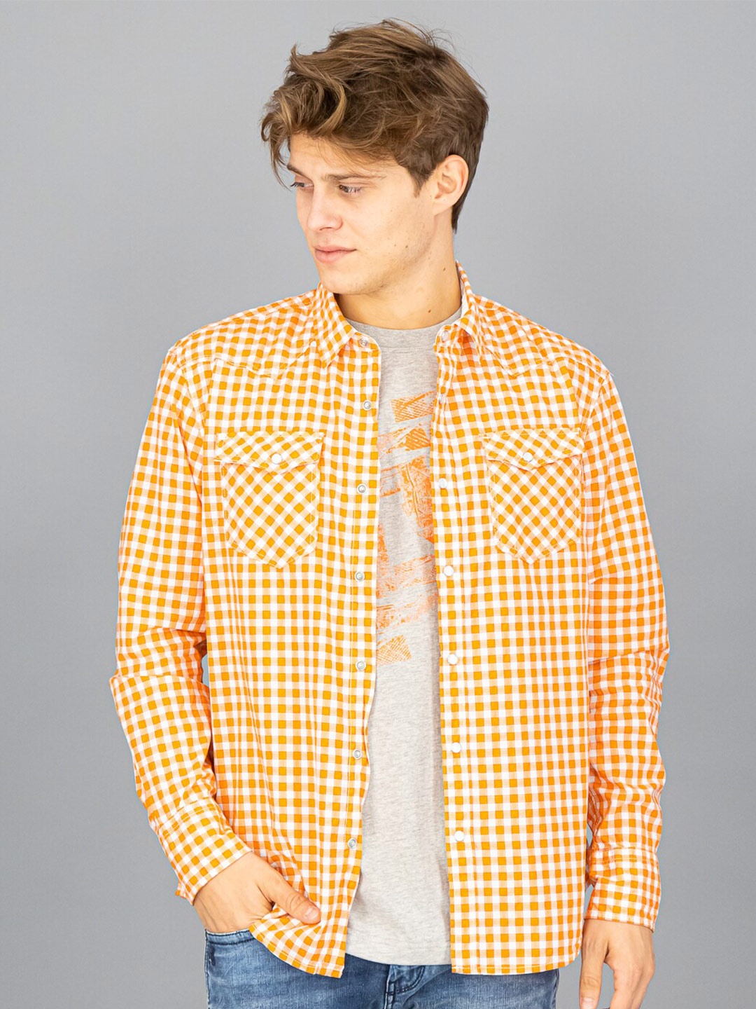 

FREESOUL Men Orange Gingham Checks Cotton Casual Shirt