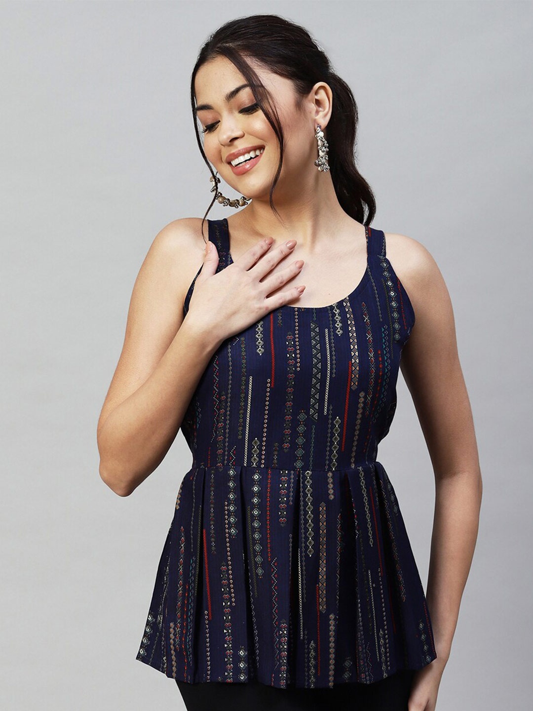 

SKYLEE Blue Ethnic Motifs Printed Kurti