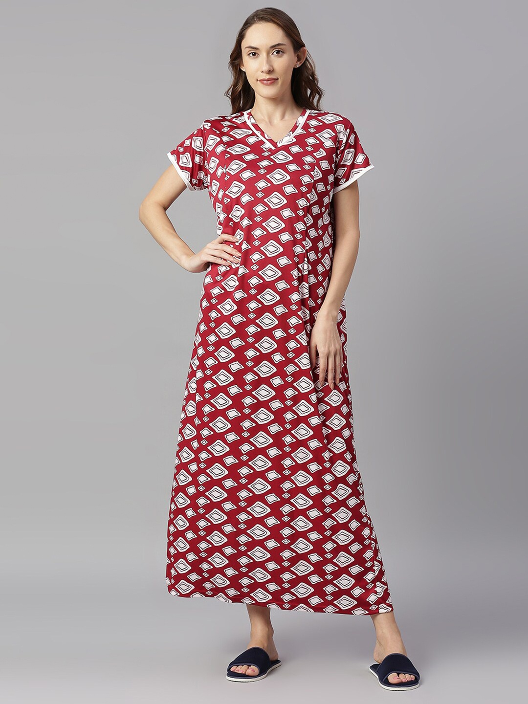 

Pretty Awesome Maroon Printed Maternity Feeding Maxi Nightdress