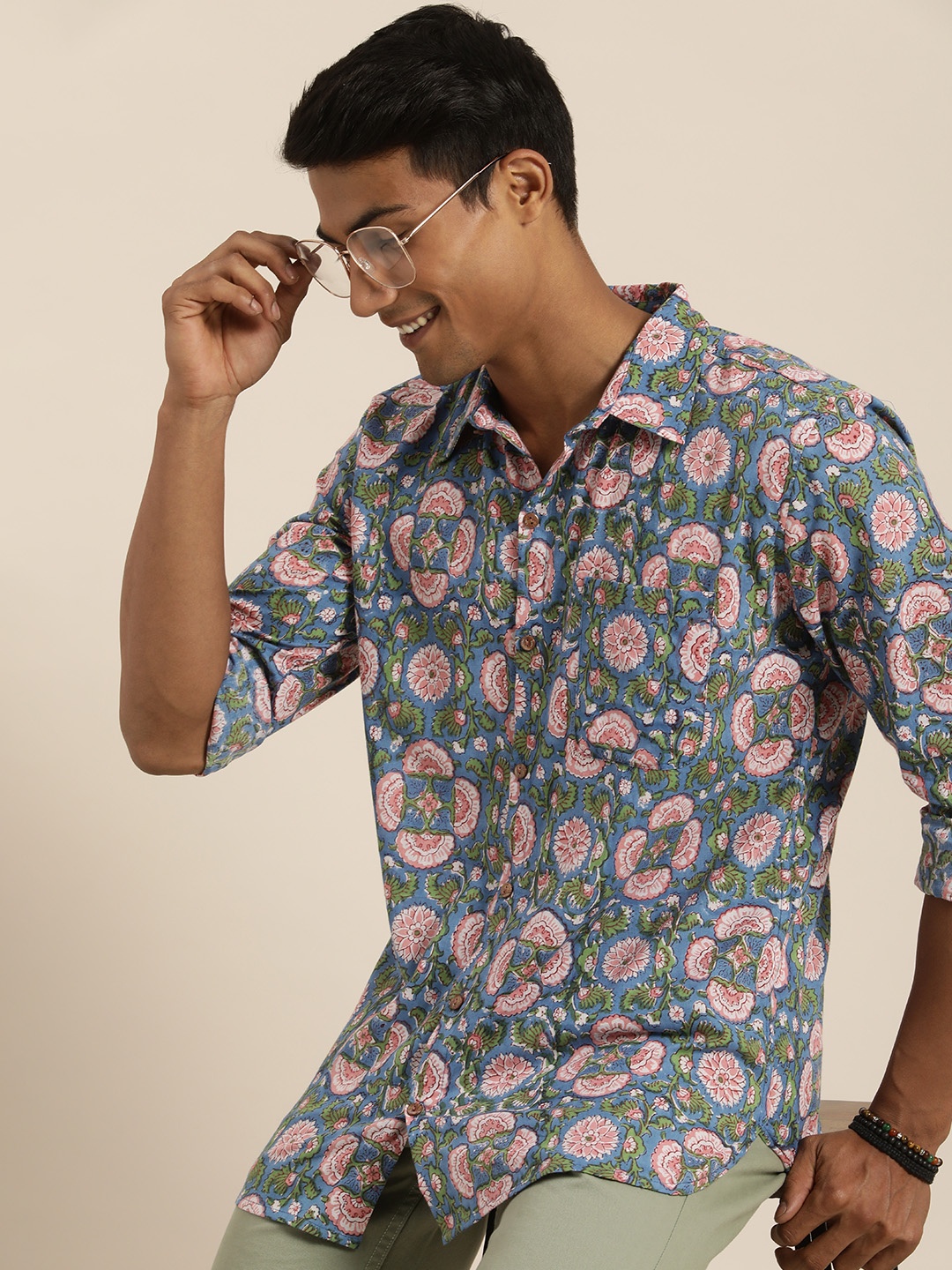 Taavi Men Green & Green Sanganeri Floral Printed Cotton Casual Shirt