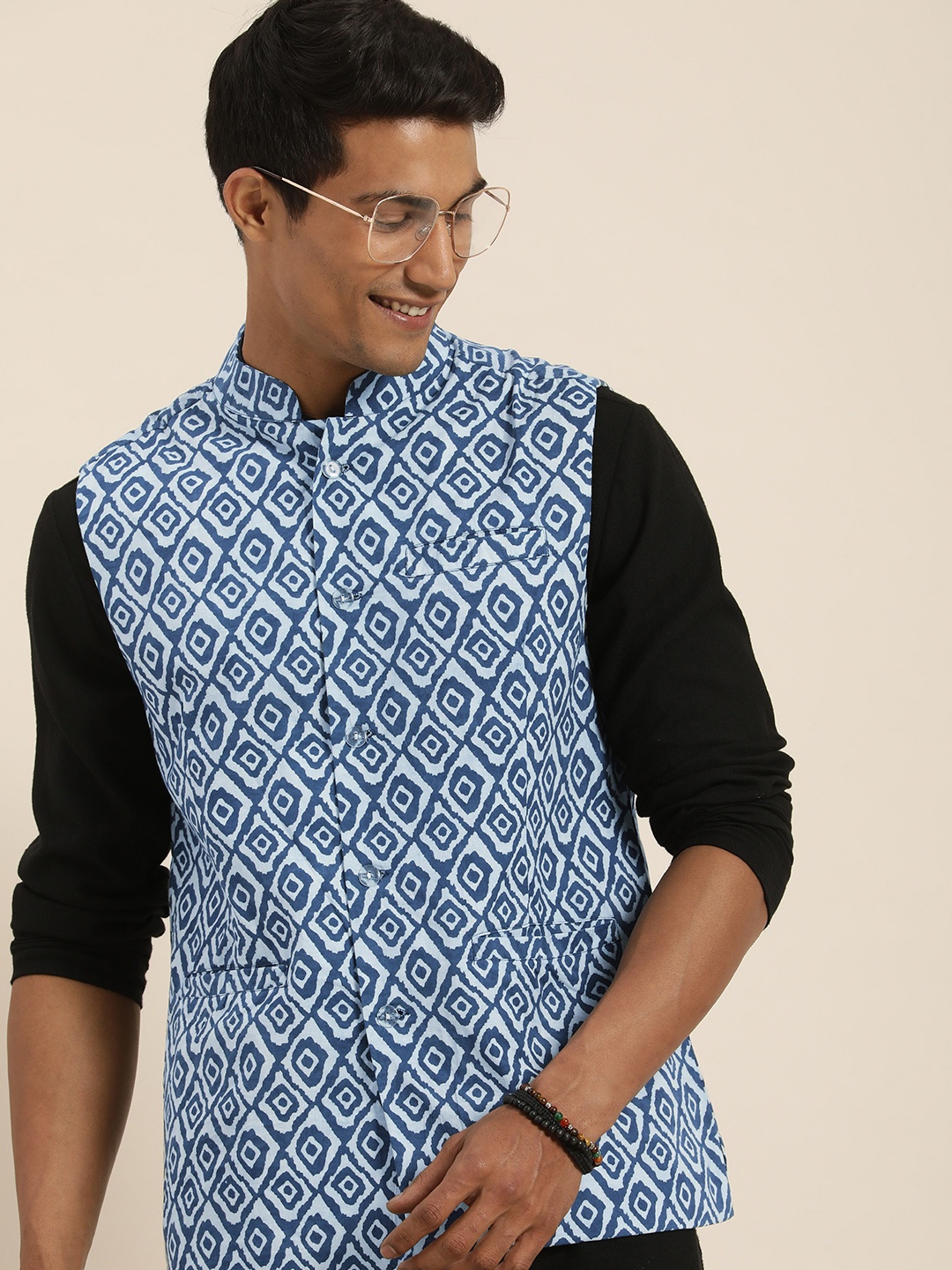 

Taavi Men Blue & White Hand Block Printed Pure Cotton Nehru Jacket