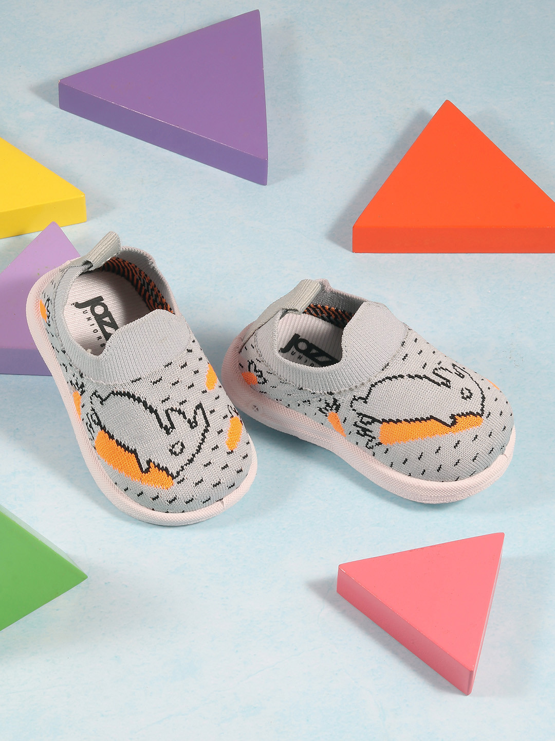 

Jazzy Juniors Kids Grey Printed Slip-On Sneakers