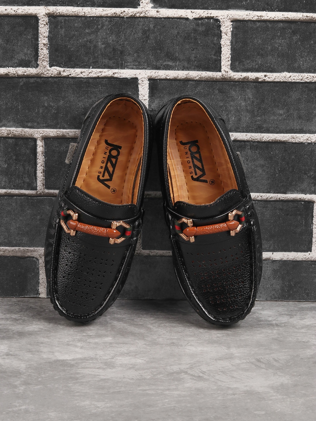 

Jazzy Juniors Boys Black Loafers