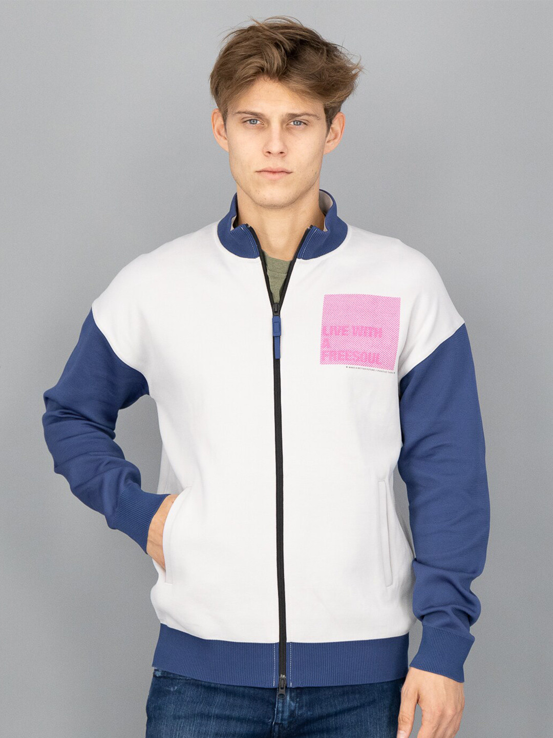 

FREESOUL Men White Colourblocked Sweatshirt