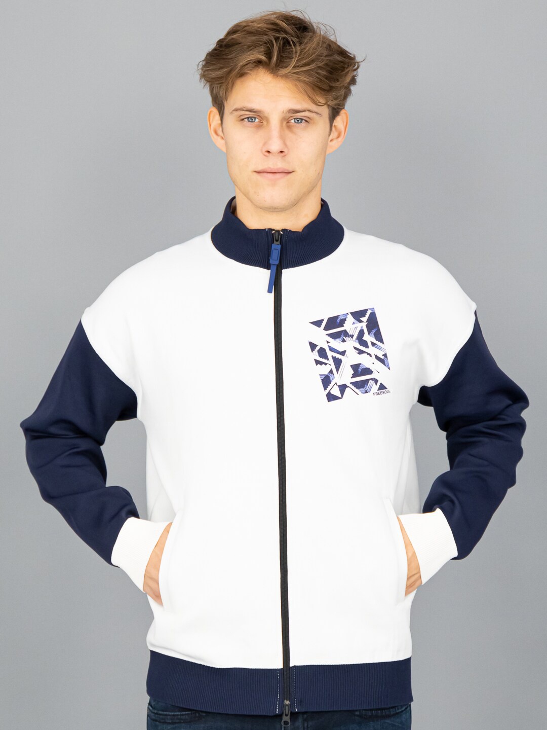 

FREESOUL Men White Solid Sweatshirt