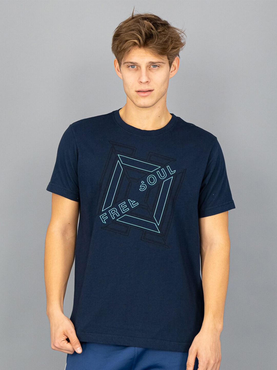 

FREESOUL Men Navy Blue Typography Printed Cotton T-shirt
