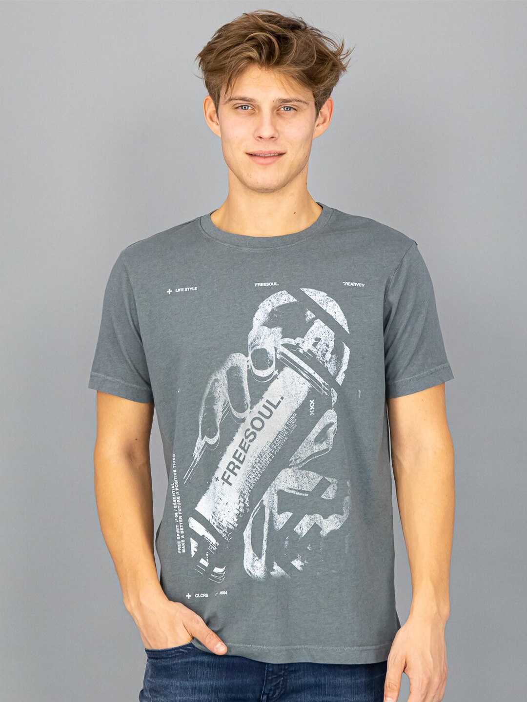 

FREESOUL Men Grey Printed Raw Edge Cotton T-shirt