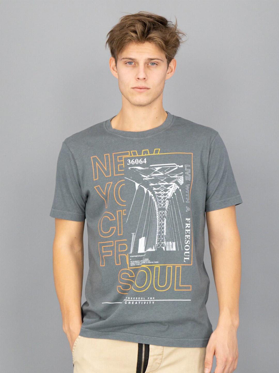 

FREESOUL Men Grey Printed T-shirt