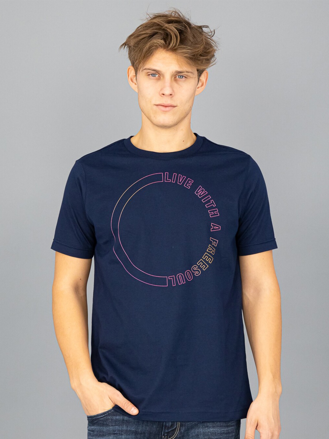

FREESOUL Men Navy Blue Typography Printed Pure Cotton T-shirt