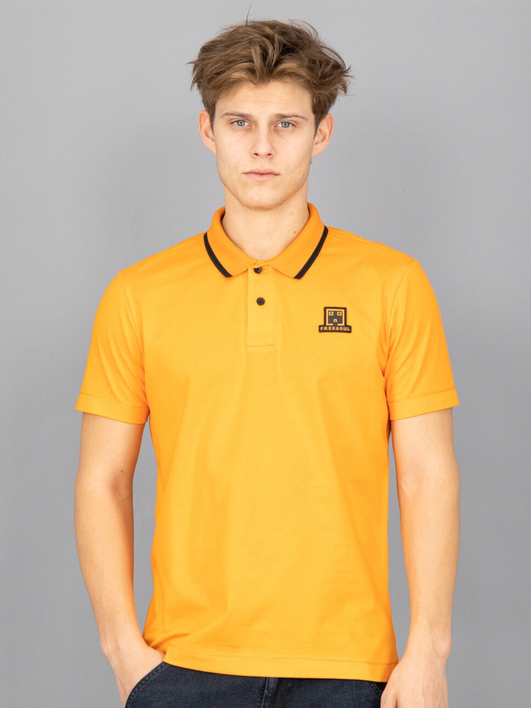 

FREESOUL Men Yellow Polo Collar Applique Cotton T-shirt