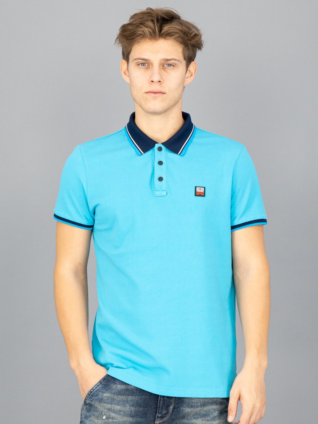 

FREESOUL Men Blue Polo Collar T-shirt