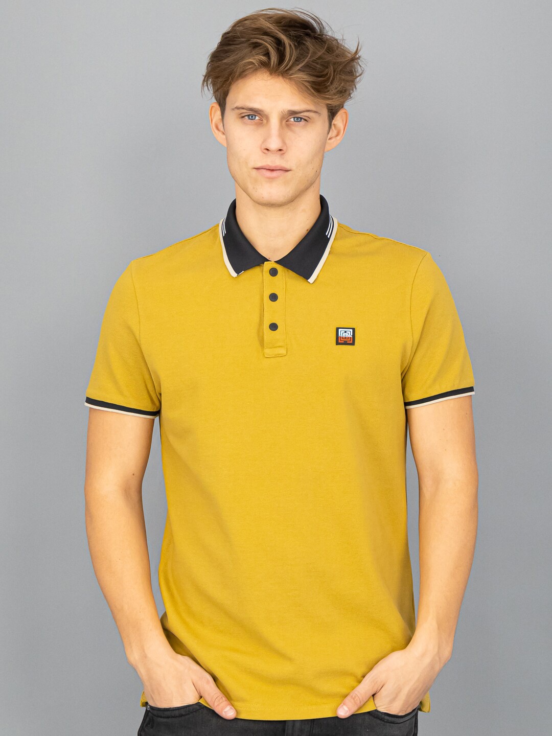 

FREESOUL Men Mustard Polo Collar T-shirt