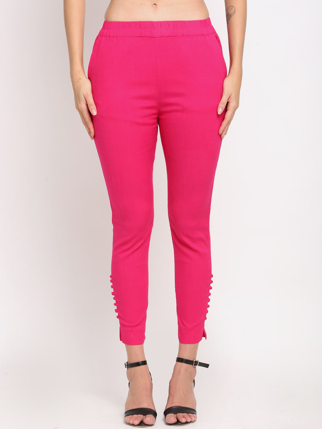 

Lovely Lady Women Magenta Solid Slim Fit Cropped Cigarette Trousers