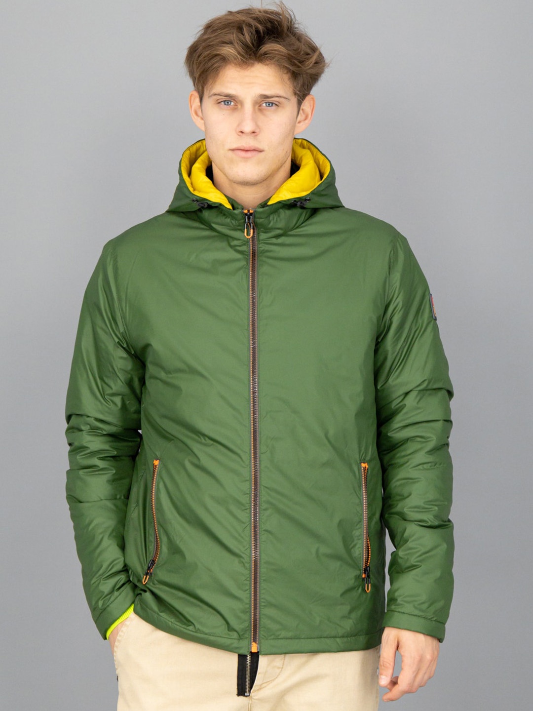 

FREESOUL Men Green Solid Long Sleeves Hooded Padded Jacket