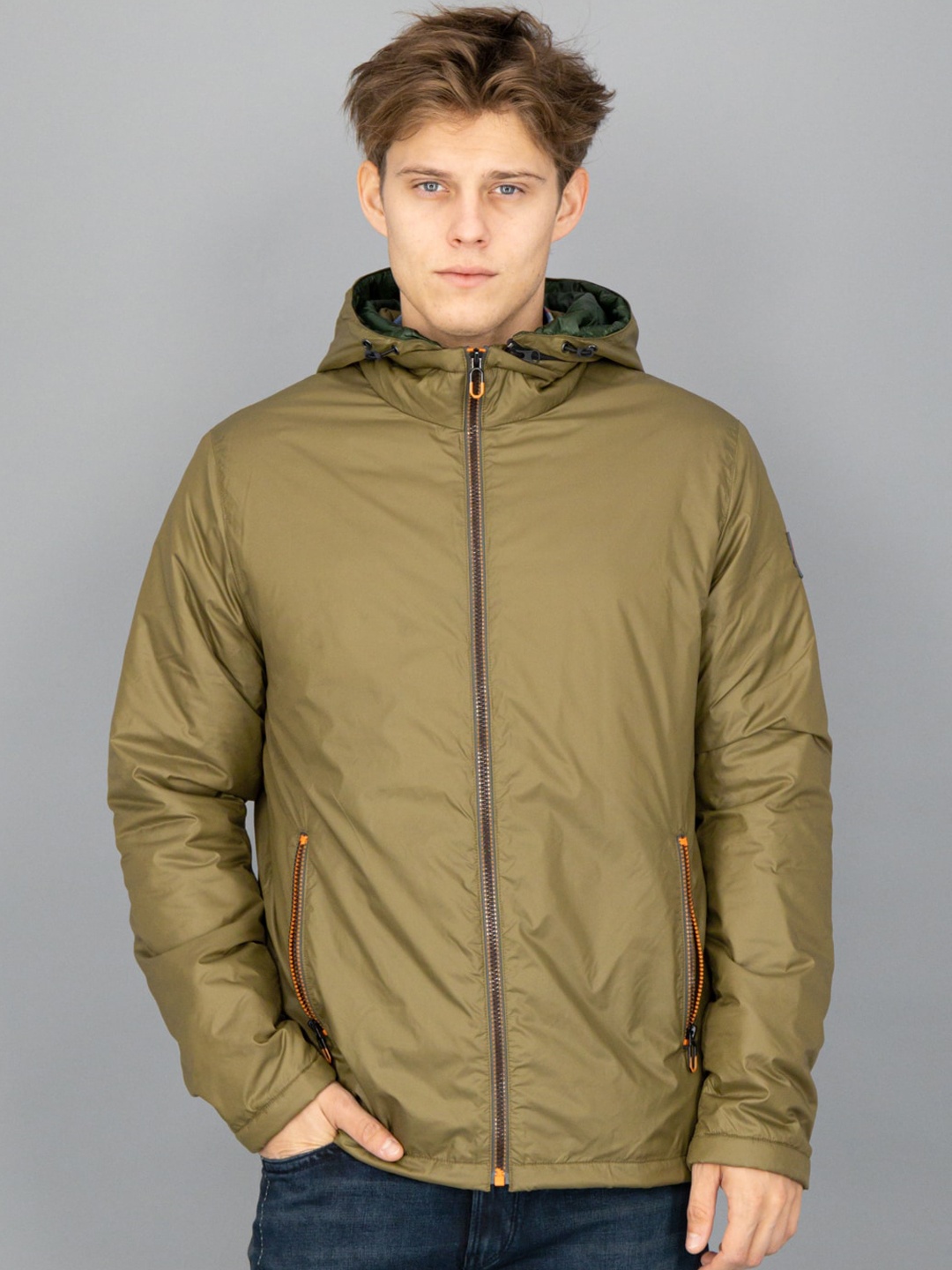 

FREESOUL Men Olive Green Solid Padded Jacket