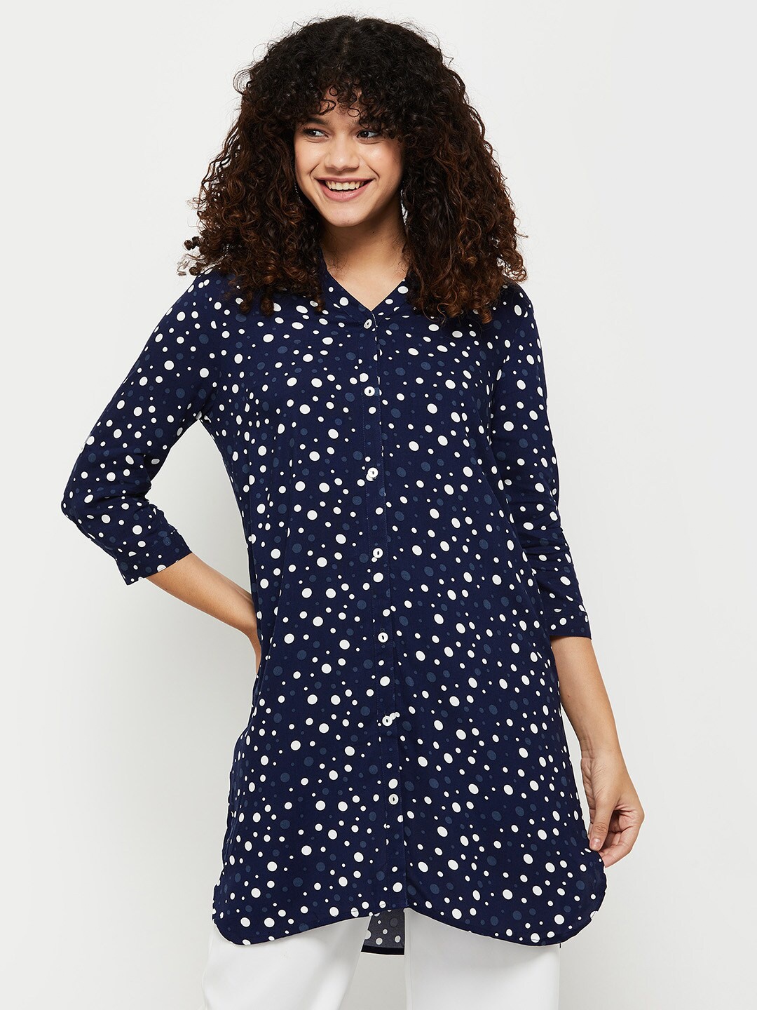 

max Women Blue & White Shirt Collar Printed Tunic