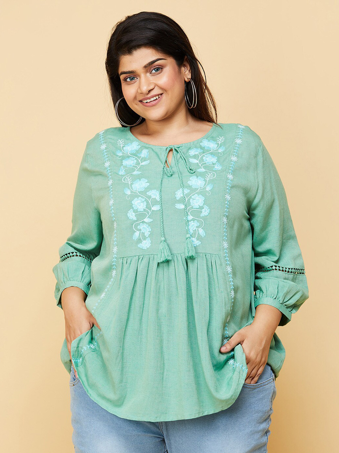 

max Women Plus Size Green Printed Tunic