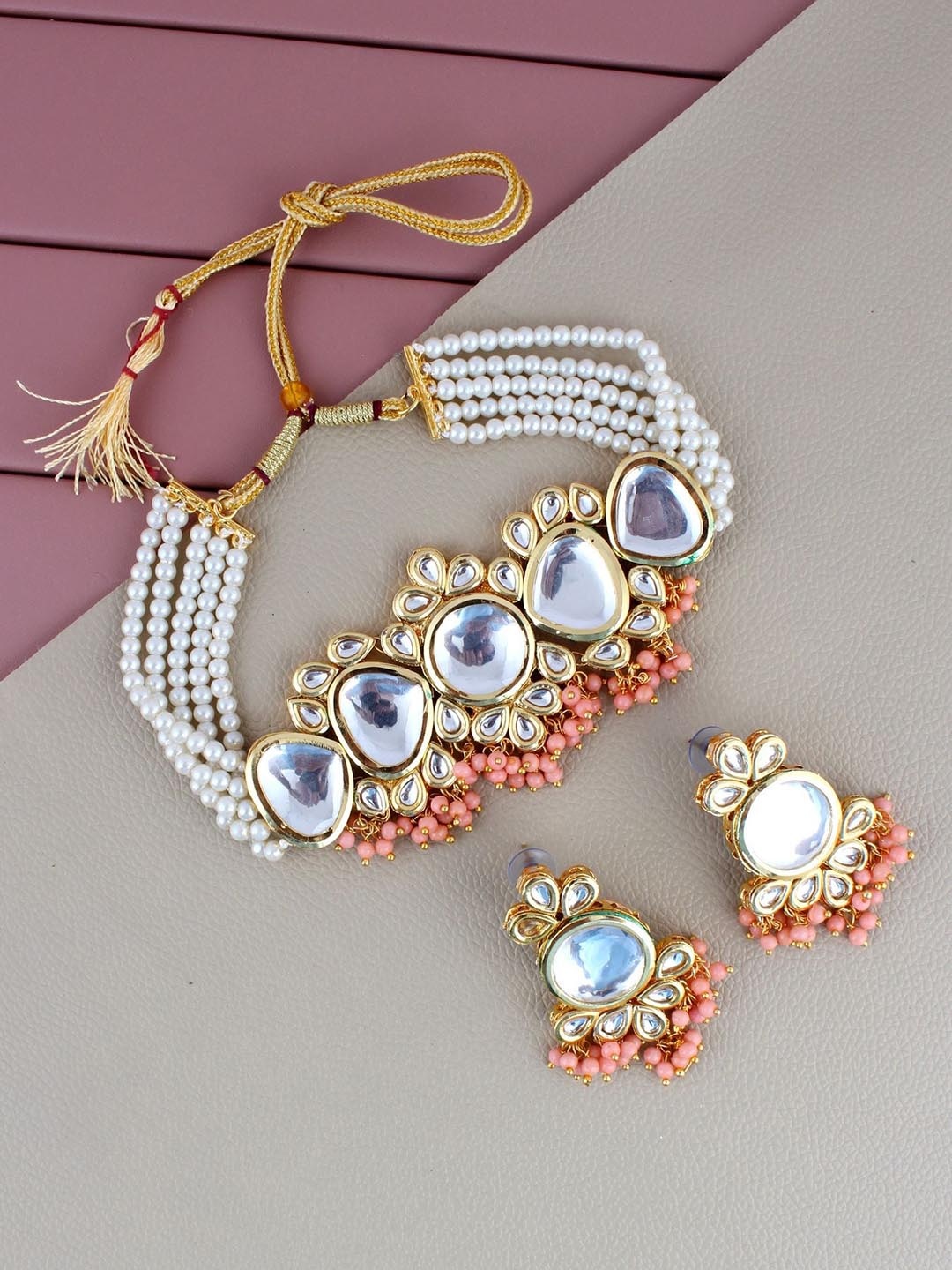

LUCKY JEWELLERY Gold-Plated White Kundan-Studded & Peach Beaded Jewellery Set