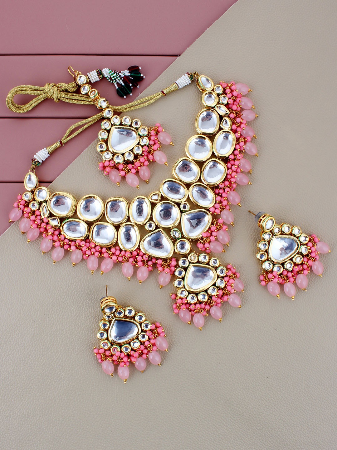 

LUCKY JEWELLERY Gold Plated Pink Kundan Stone-Studded beaded Jewellery Set