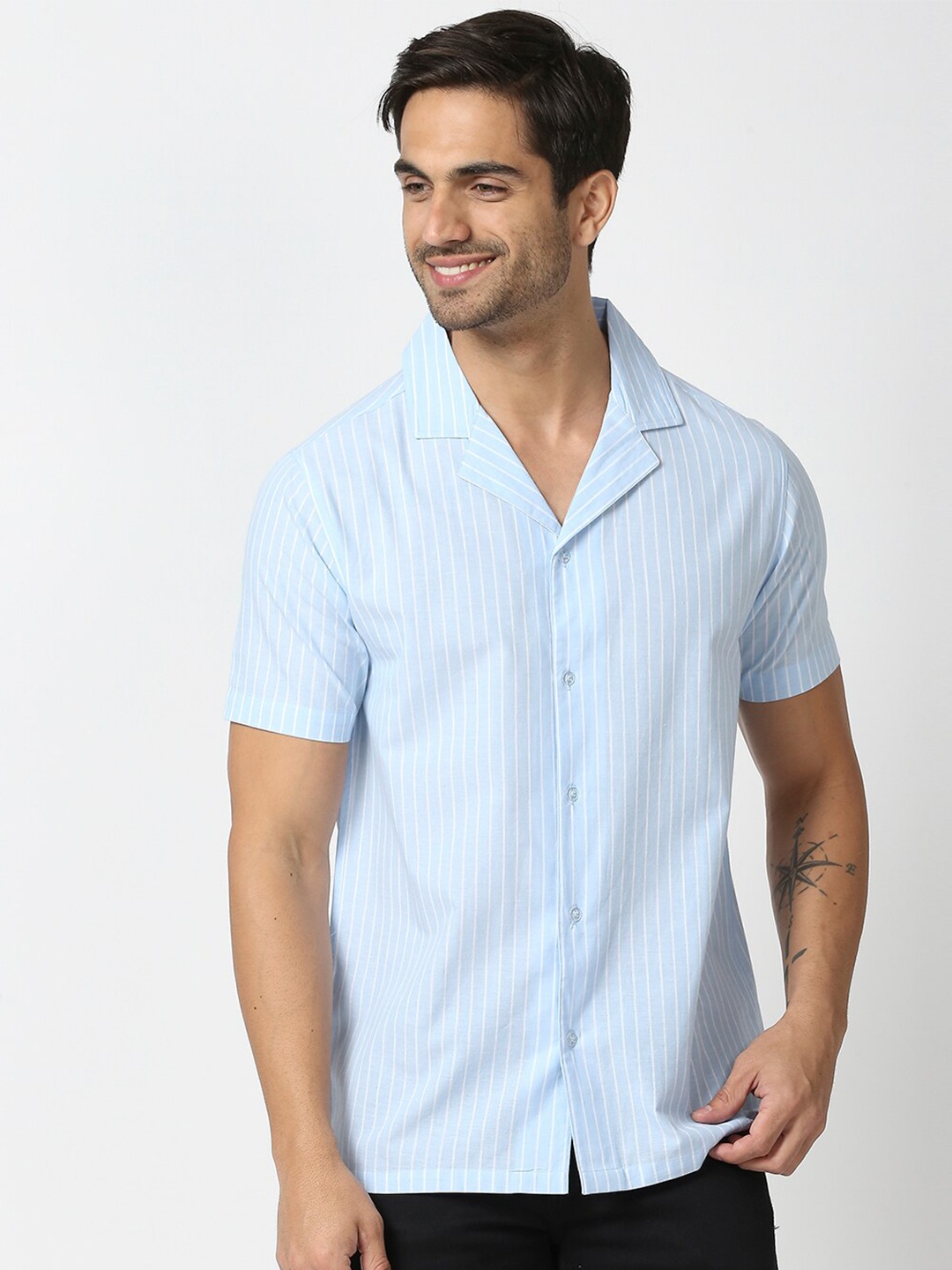 

MOD ECRU Men Blue Striped Cotton Casual Shirt