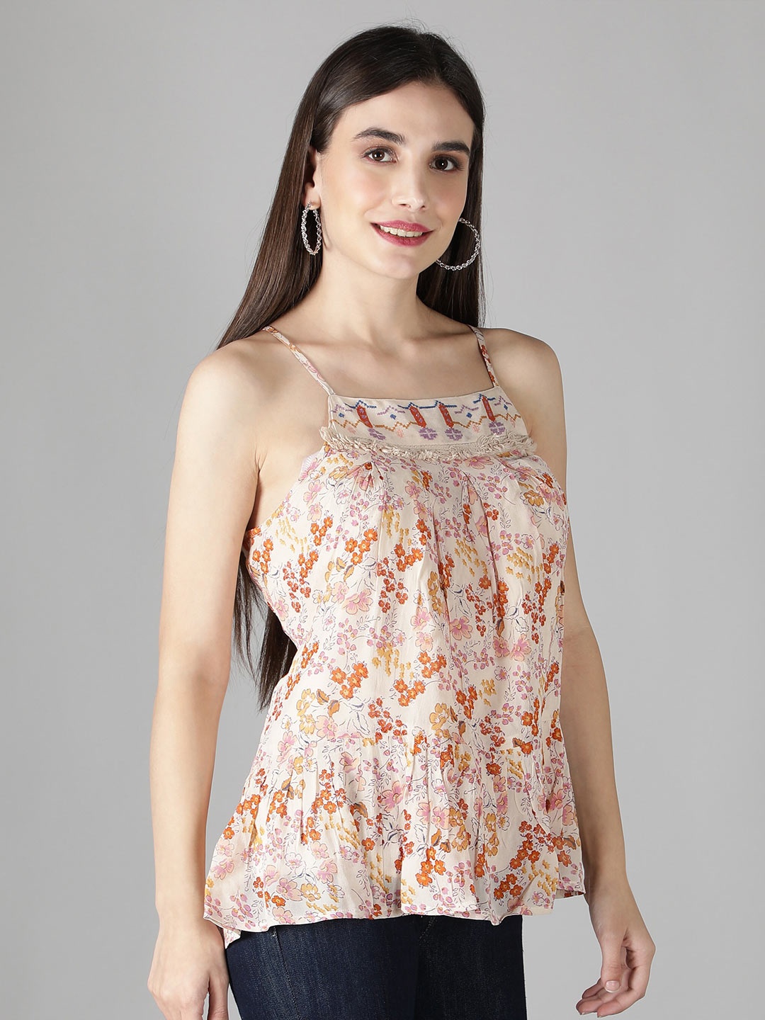 

DEBONATELLA Peach-Coloured Floral Print Crepe Top