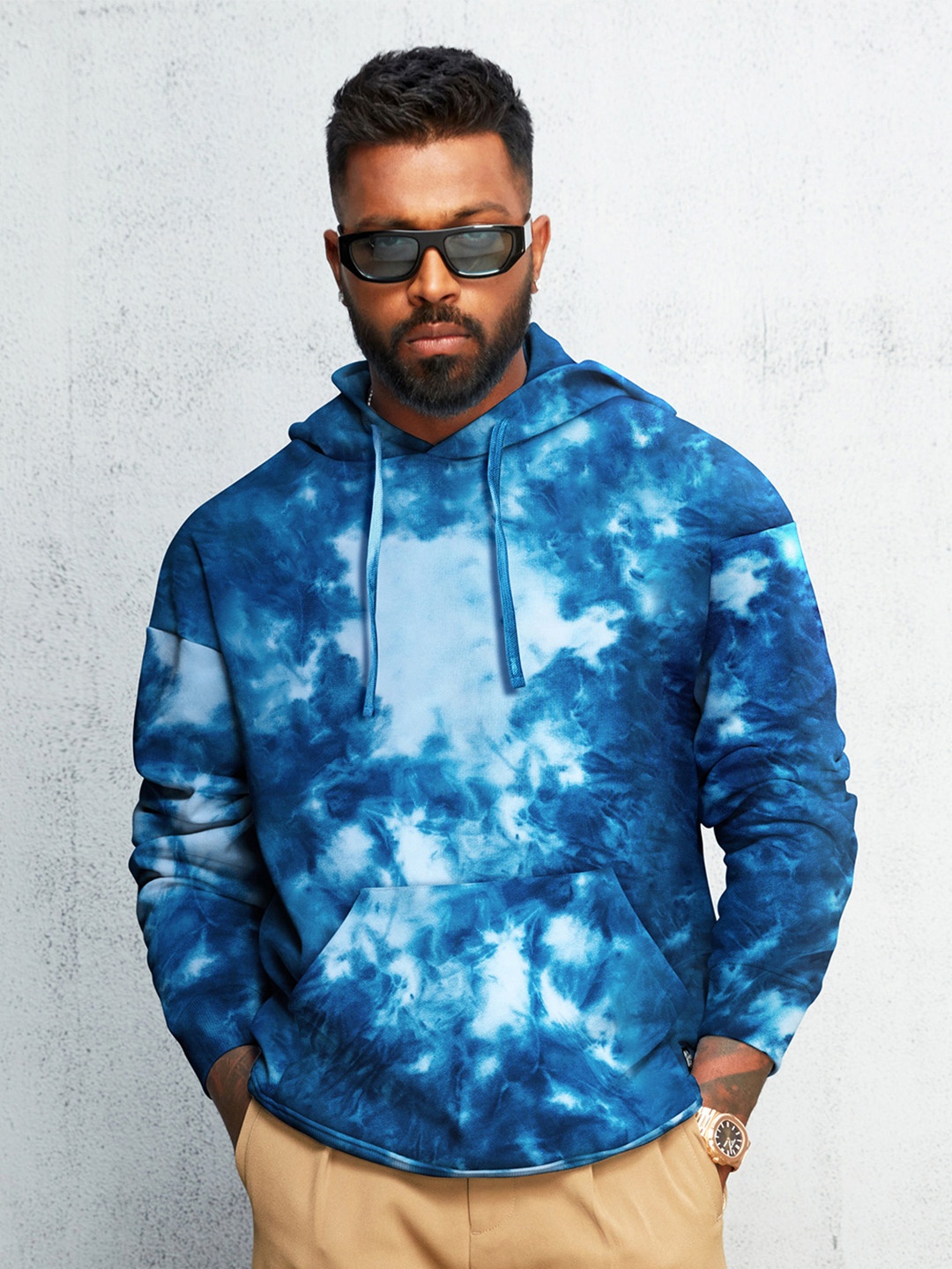 

The Souled Store Men Tie & Dye Pure Cotton Hooded Loose Fit Oversized Sweatshirt, Blue