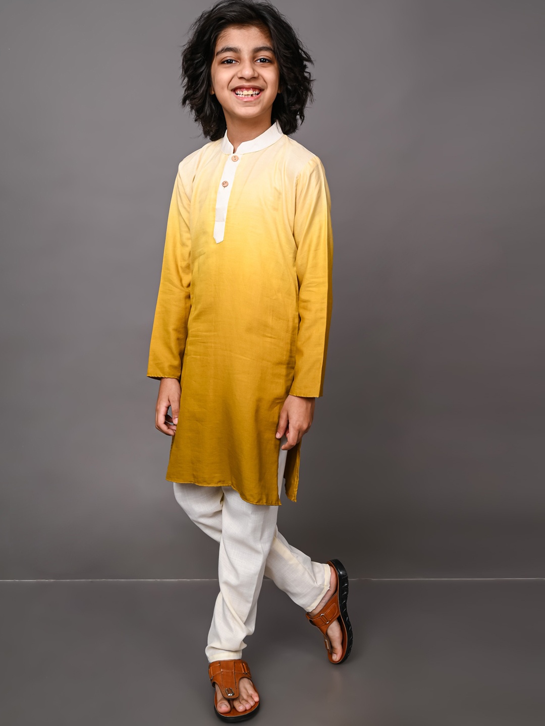 

VESHAM Boys Yellow Ombre Kurta with Pyjamas