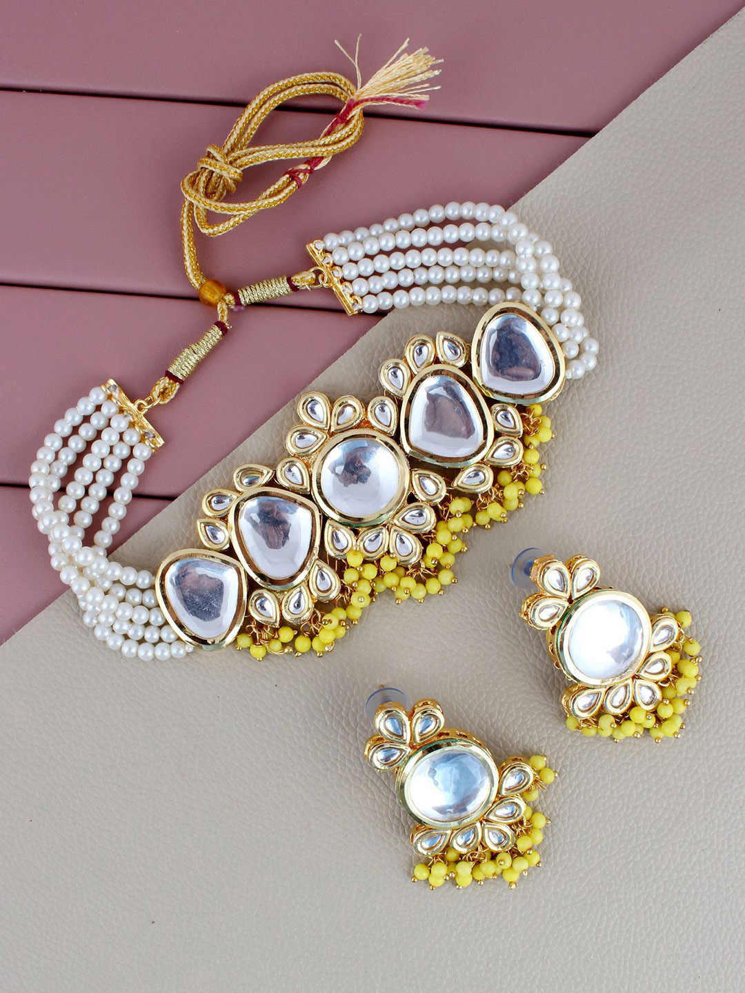 

LUCKY JEWELLERY Yellow Gold Plated Stone Studded Jewellery Set