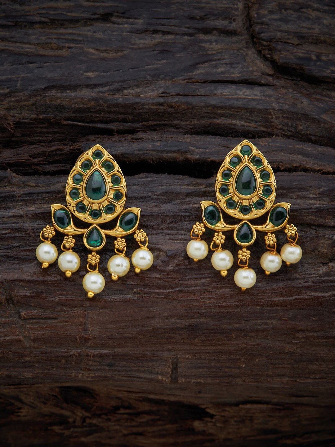 

Kushal's Fashion Jewellery Gold-Plated Green Classic Studs Earrings