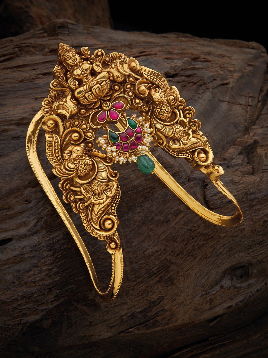 

Kushal's Fashion Jewellery Women Gold-Toned & Green Silver Oxidised Gold-Plated Kada Bracelet