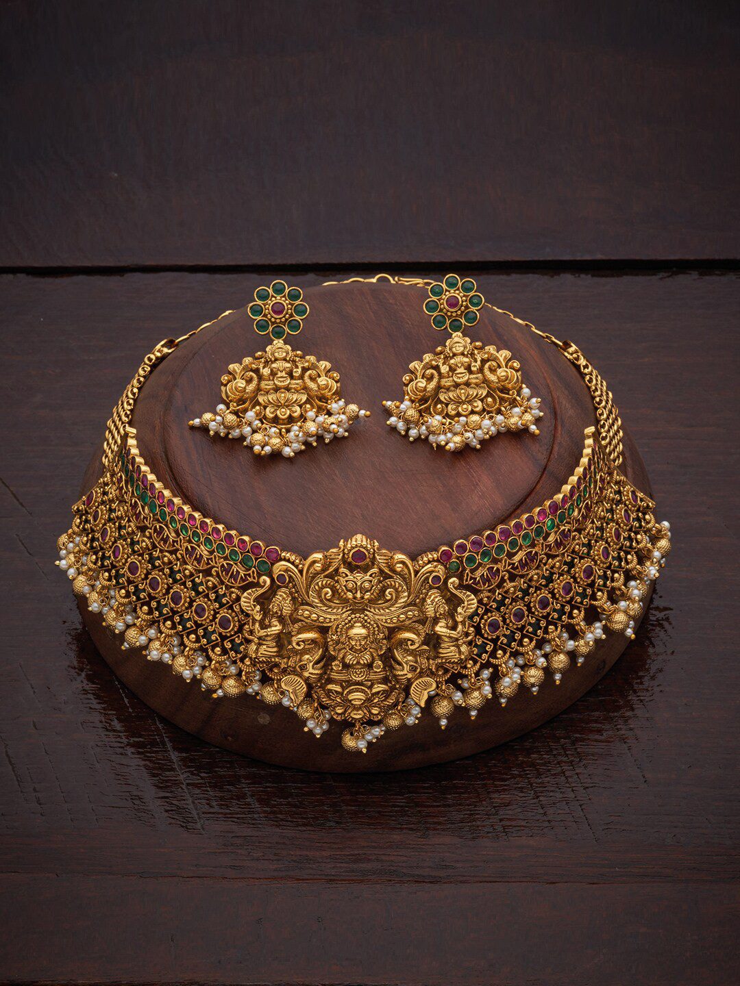 

Kushal's Fashion Jewellery Gold-Toned Red & Green Stones Studded Jewellery Set