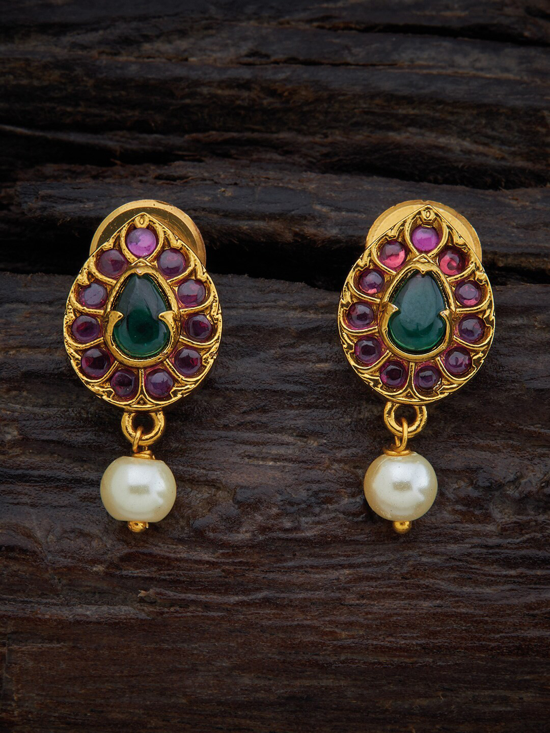 

Kushal's Fashion Jewellery Gold-Toned & Red Contemporary Studs Earrings