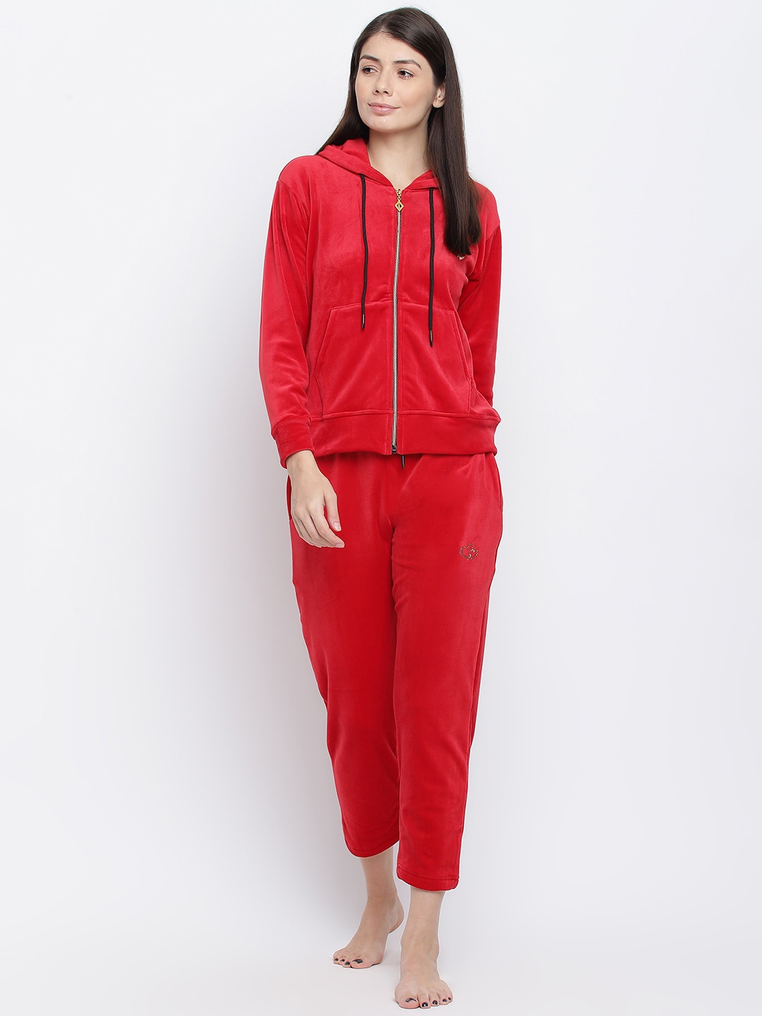

Duchess Women Red Solid Winter Night suit