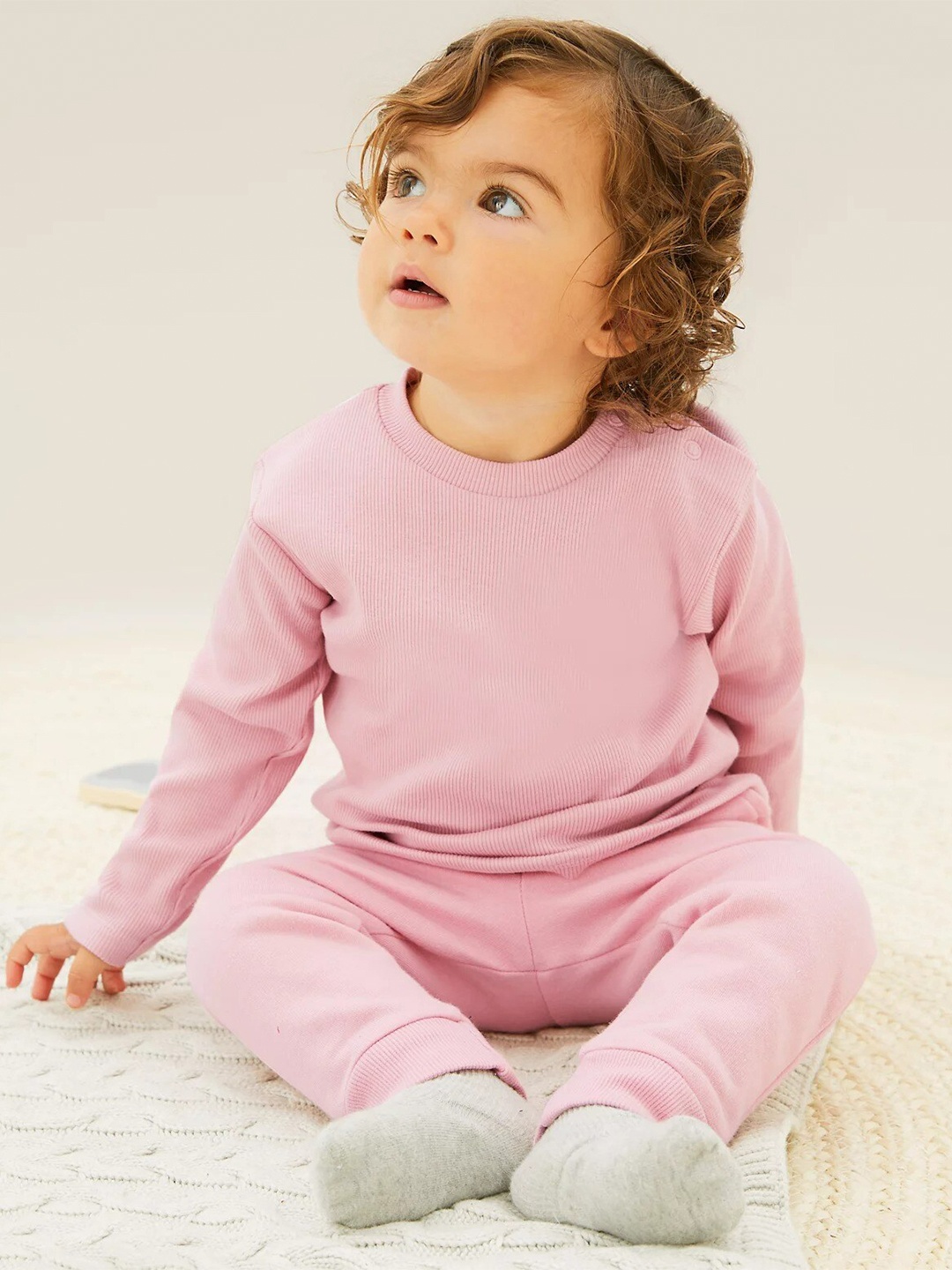 

Marks & Spencer Girls Pink V-Neck T-shirt